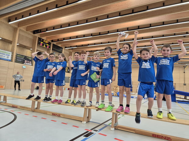 v.l. Valentin,Elias,Ella,Leon,Leo,Jonas,Maximilian,Maylah,Luke,Fabian